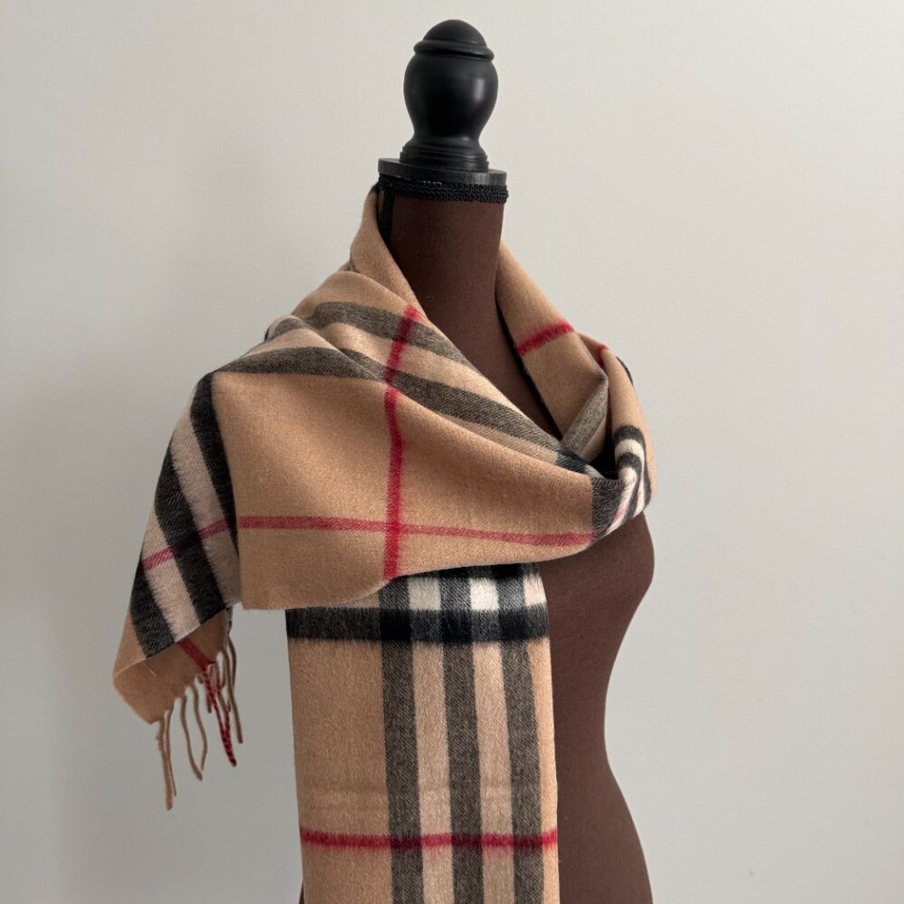 New Burberry Iconic Cashmere Scarf - Picture 12 of 12